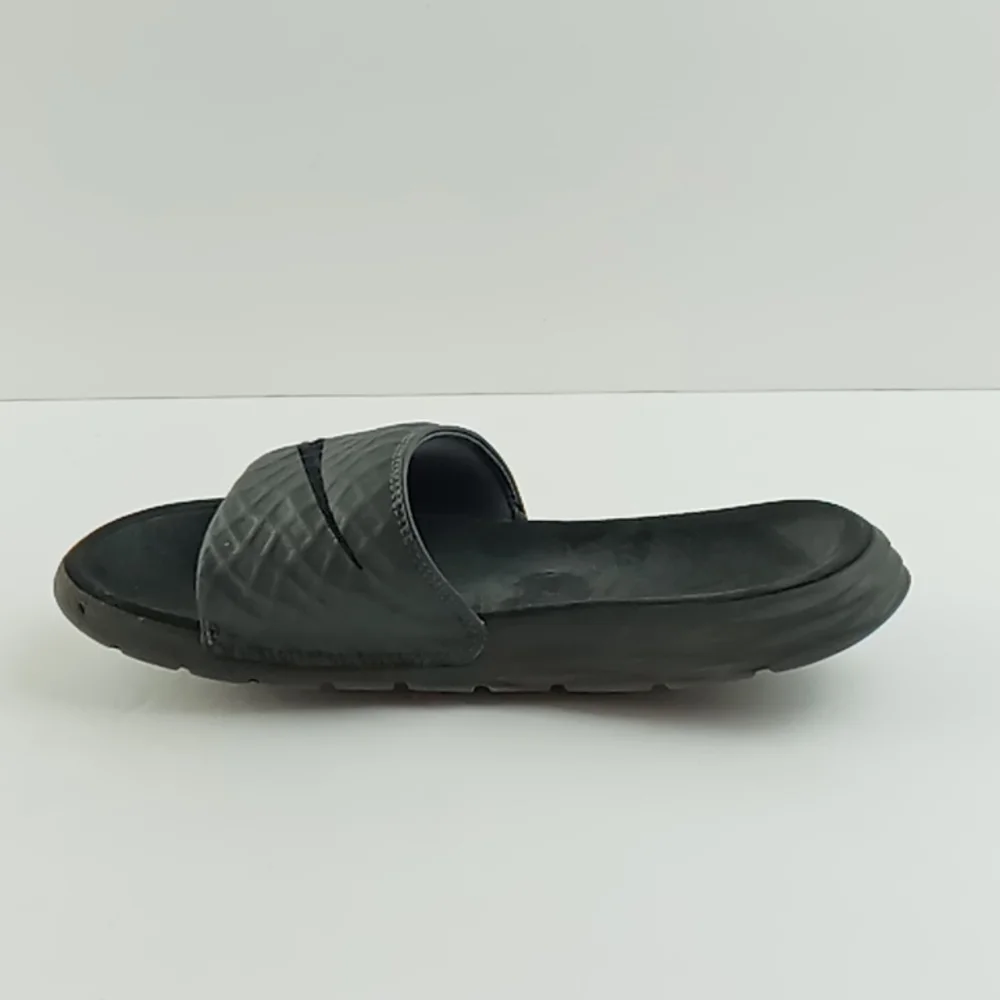 Nike Slip Ons